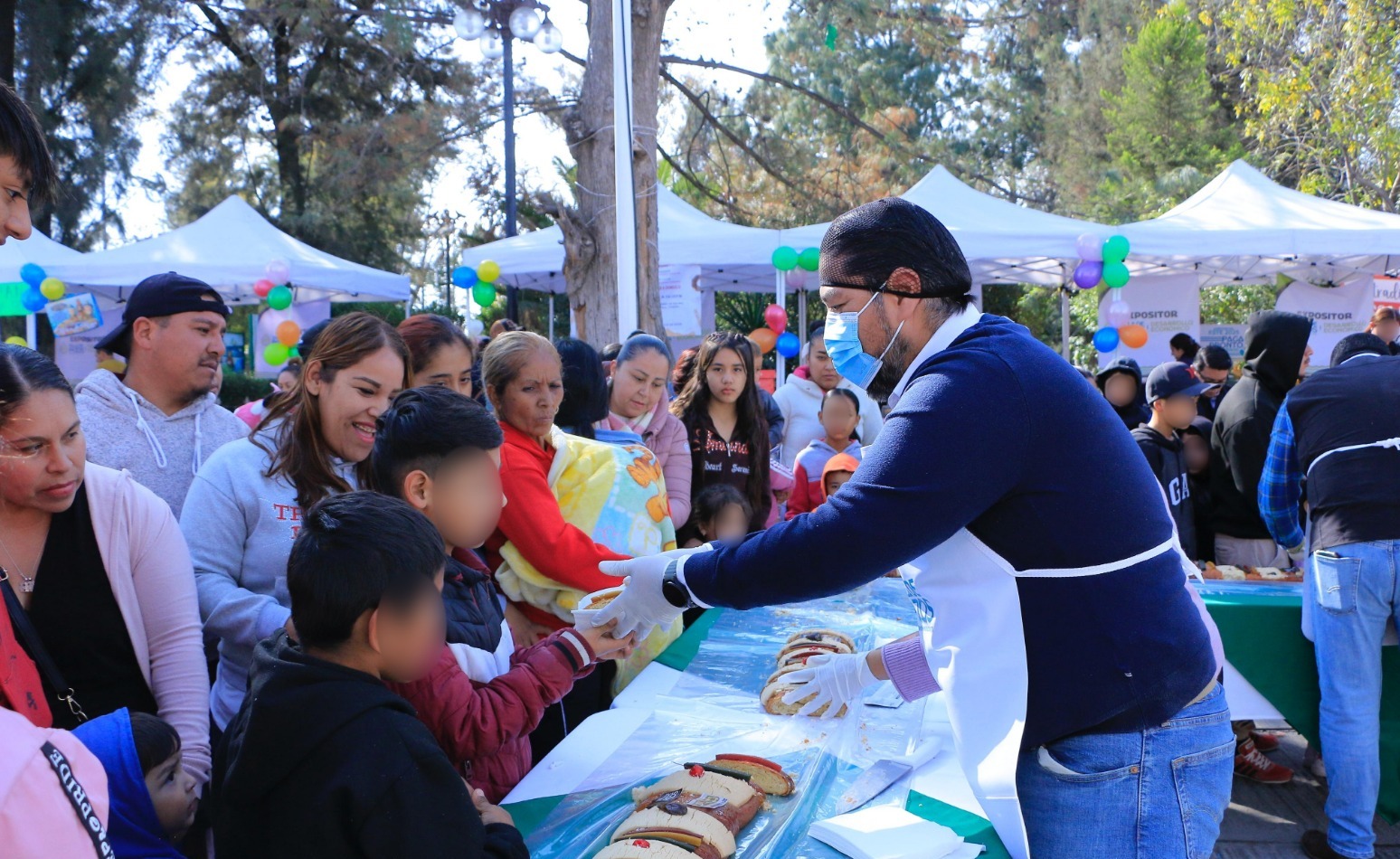 Villa de Pozos Fortalece Tradiciones con la Partida de la Rosca Monumental