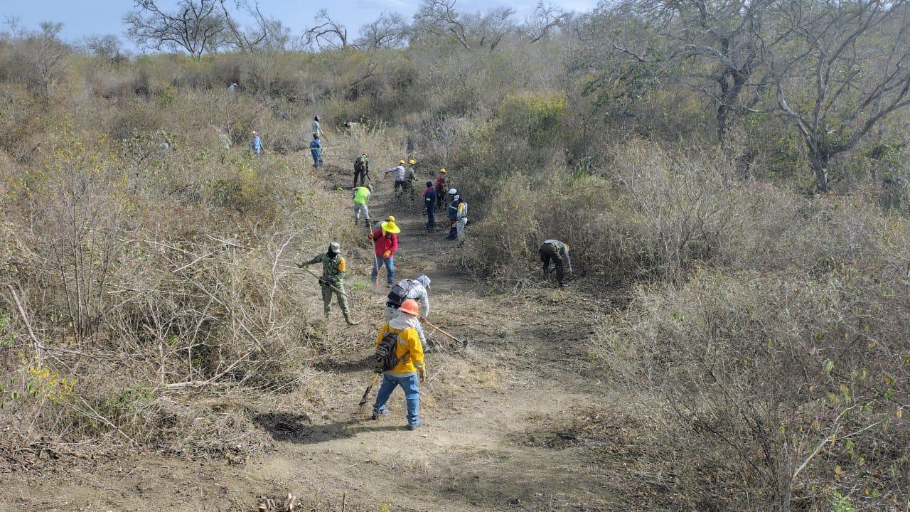 Ejército Mexicano incrementa acciones para combatir incendios forestales en el Estado de San Luis Potosí