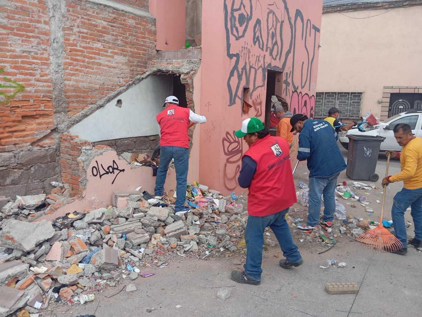 Avanza recuperación de espacios públicos, limpieza y alumbrado en toda la Capital