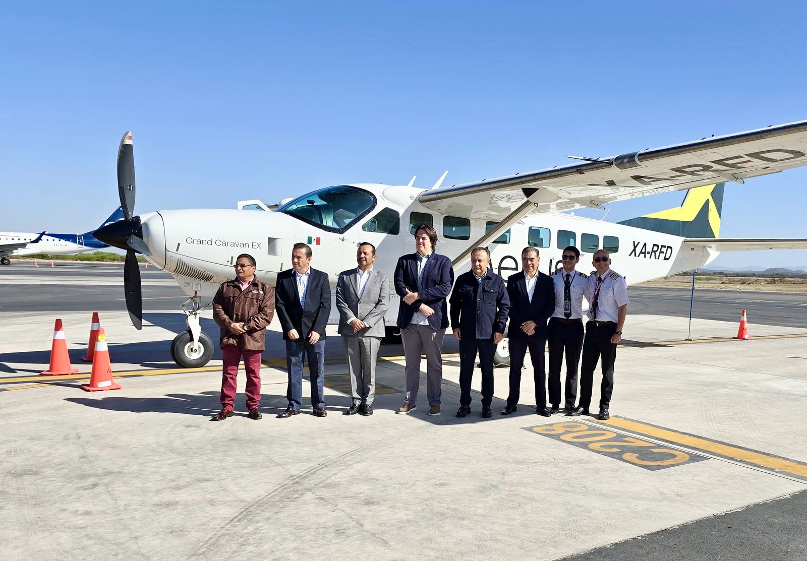 Participa gobierno del estado, en inauguración de nuevo vuelo a Ciudad de México